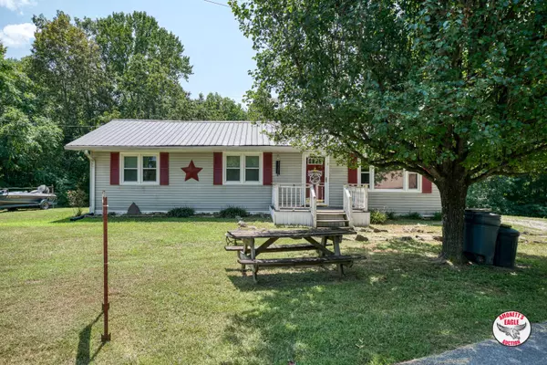 341 Bradley Rd., Albany, KY 42602