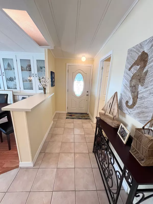 North Fort Myers, FL 33903,9895 Tamarron Ct. #49-F