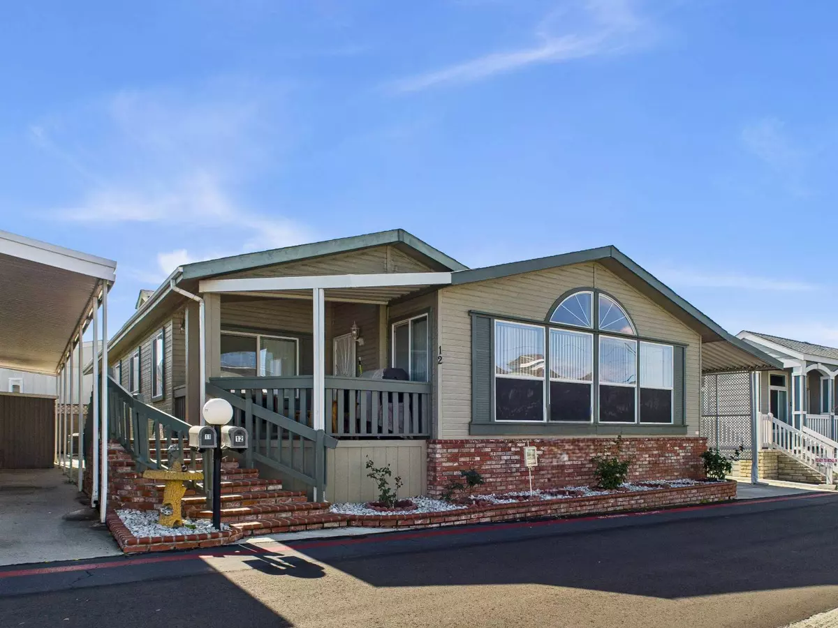 Huntington Beach, CA 92646,19251 Brookhurst St #12