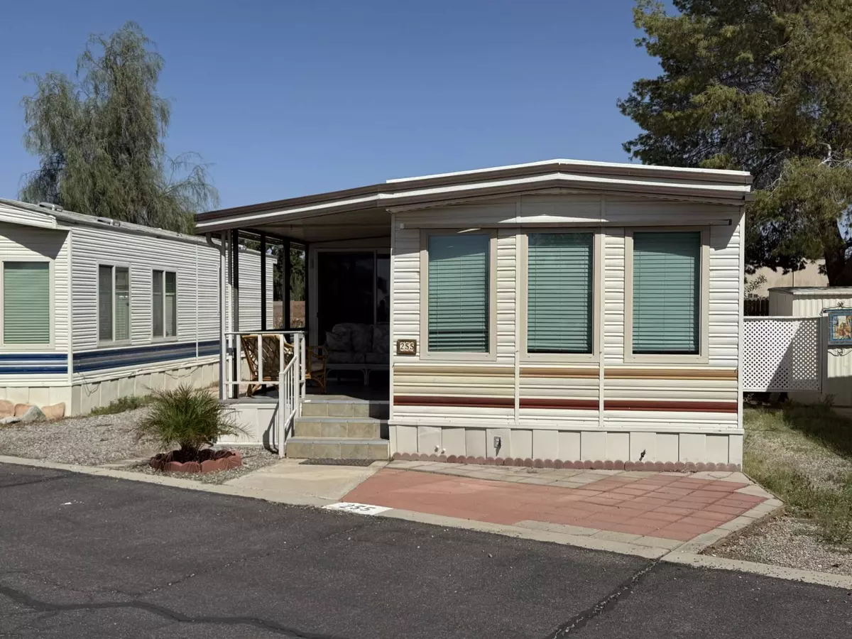 Yuma, AZ 85365,6649 E 32nd Street #255