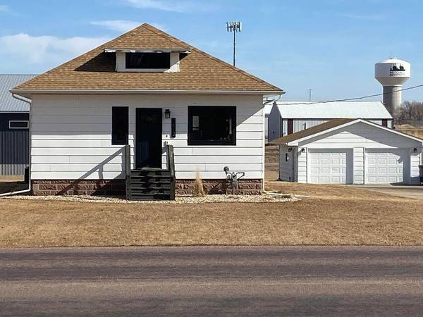 1612 S Rowley St, Mitchell, SD 57301