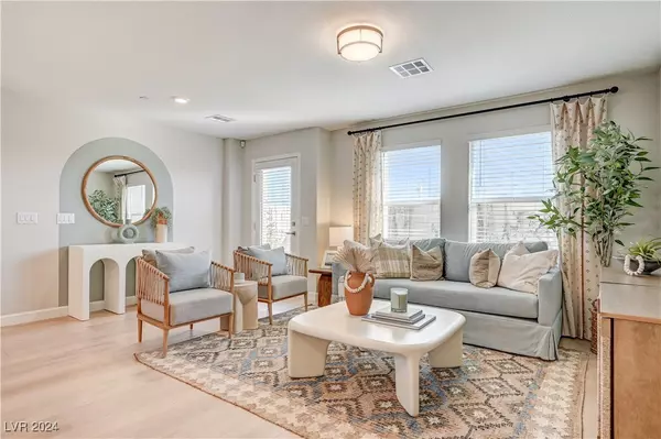 North Las Vegas, NV 89031,348 Banished AVE #2