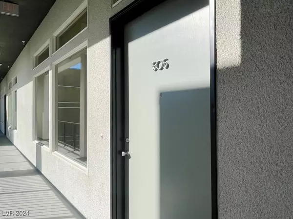 Las Vegas, NV 89123,2715 W Pebble RD #505