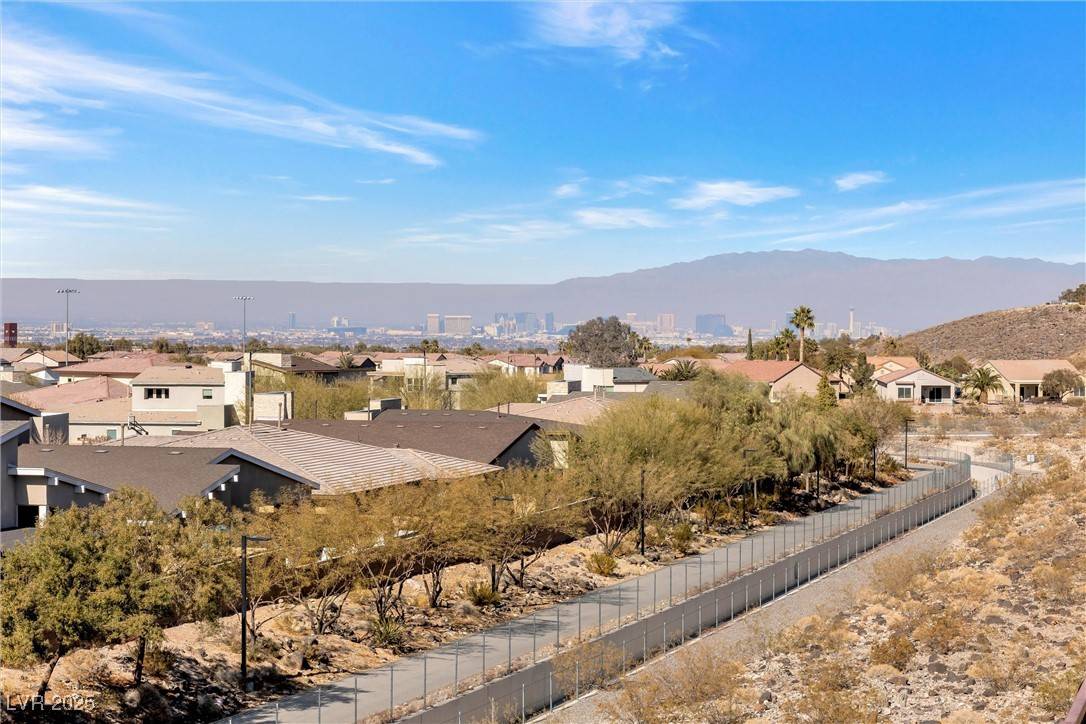 Henderson, NV 89052,2255 Potter Lake AVE