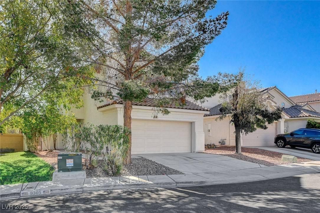 Las Vegas, NV 89129,9309 Deer Lodge LN