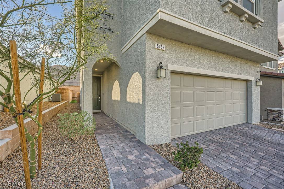 Las Vegas, NV 89166,5399 El Nevero ST