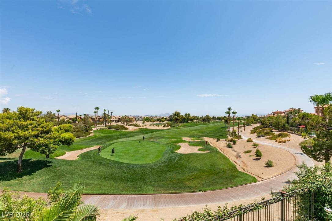 Las Vegas, NV 89148,194 Crooked Putter DR