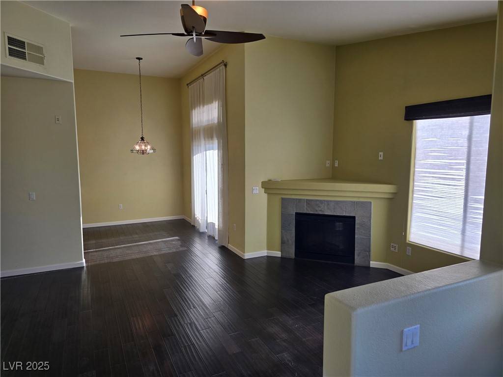 Henderson, NV 89052,2305 W Horizon Ridge Pkwy #523