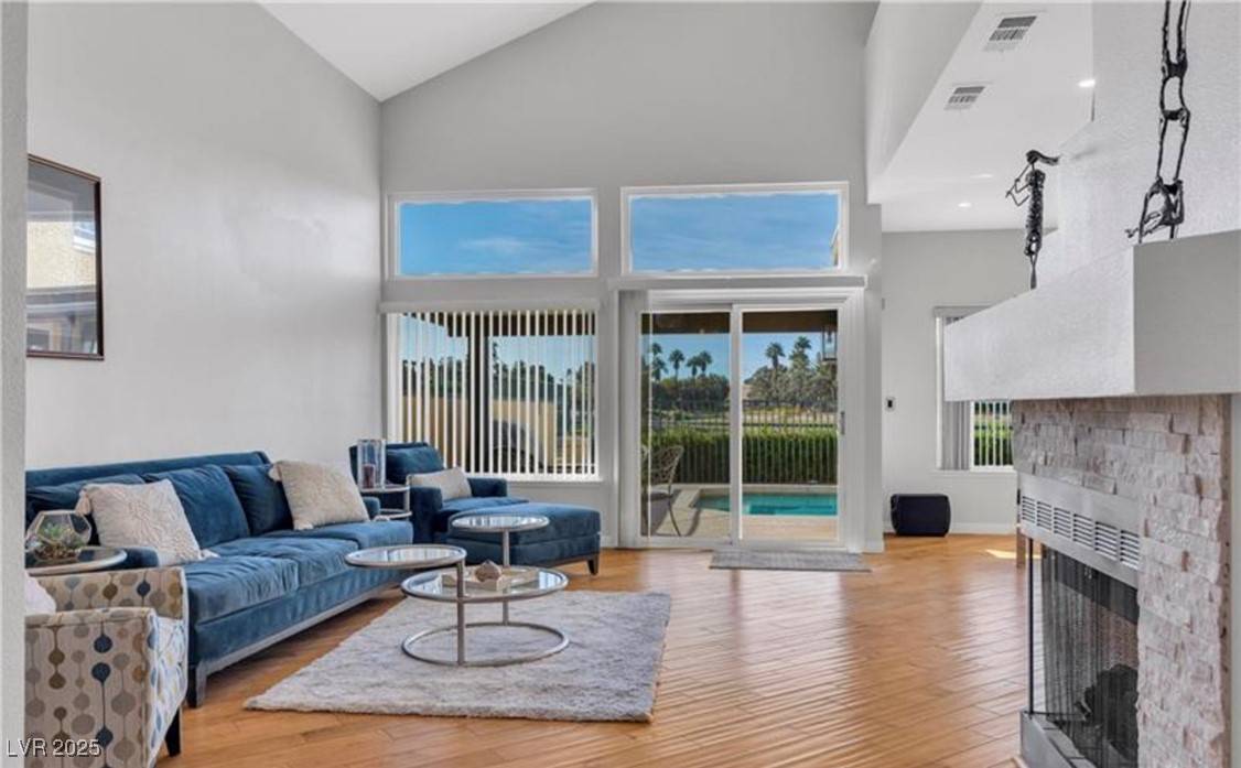 Las Vegas, NV 89128,2533 Seascape DR