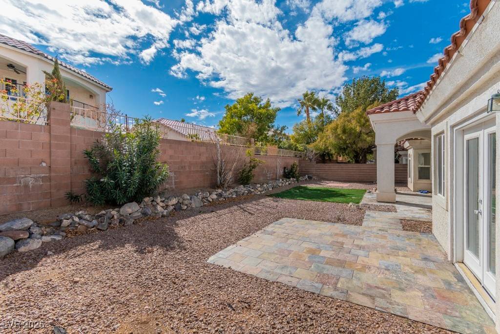 Henderson, NV 89052,2588 Mizzoni CIR