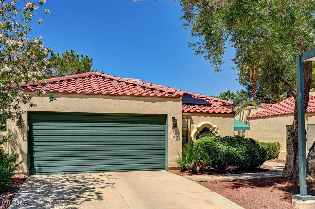 Las Vegas, NV 89121,2832 Cape Hope WAY