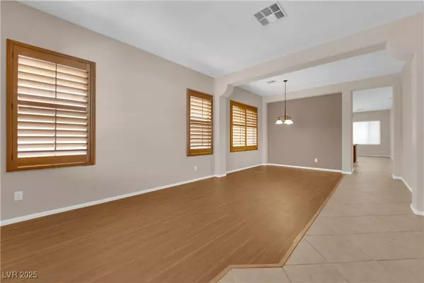 Las Vegas, NV 89138,11237 Newbury Hills AVE