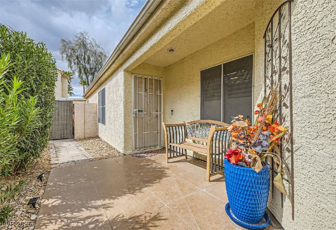 Las Vegas, NV 89129,3473 Conough LN