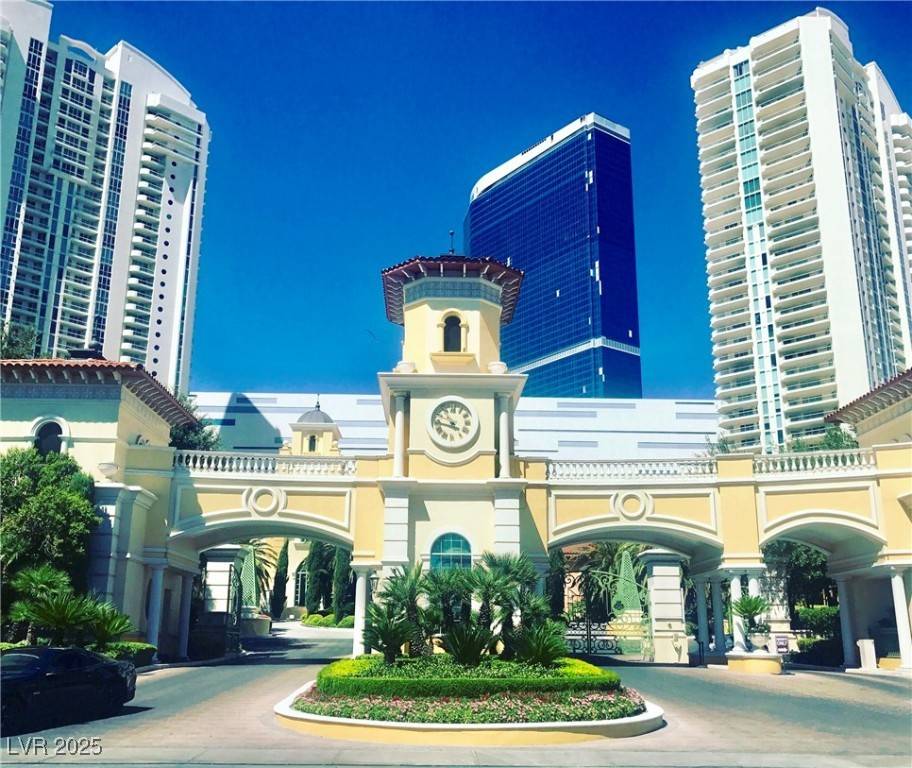2747 Paradise RD #PH 3303, Las Vegas, NV 89109