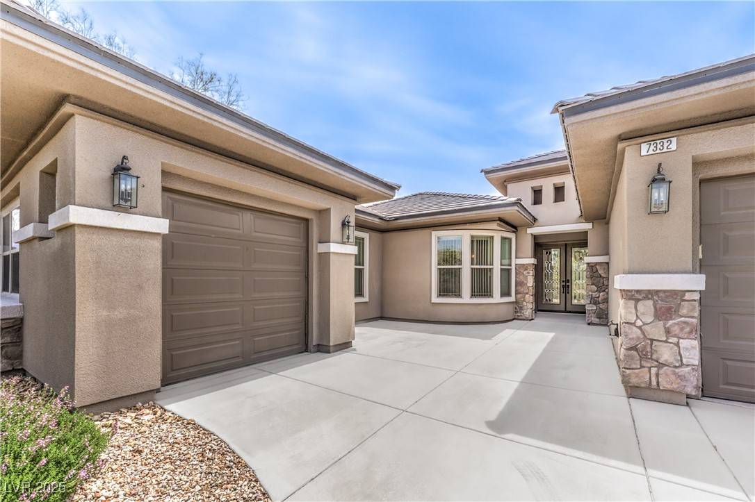 North Las Vegas, NV 89084,7332 Redhead DR