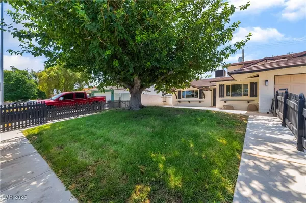 Las Vegas, NV 89121,3463 Haverford AVE