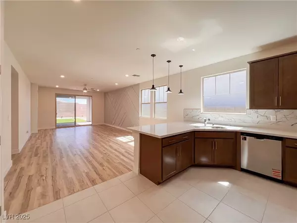 Las Vegas, NV 89138,12470 Madison Park PL