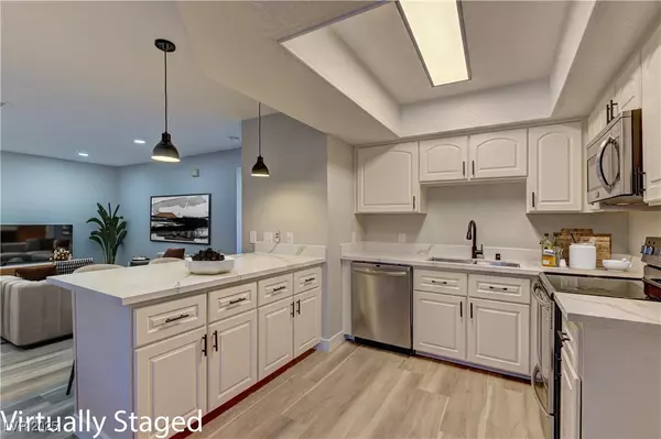 913 Boulder Springs DR #202, Las Vegas, NV 89128