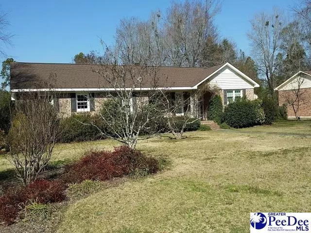 2639 Pineland Circle, Hartsville, SC 29550