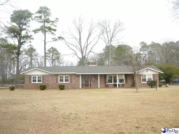 1104 Allen Rd, Hartsville, SC 29550