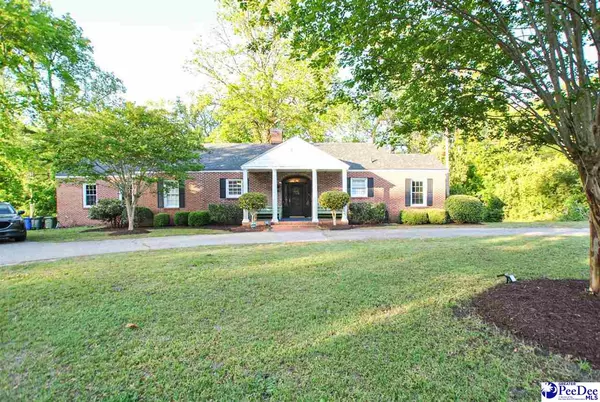 140 N Ervin Street, Darlington, SC 29532