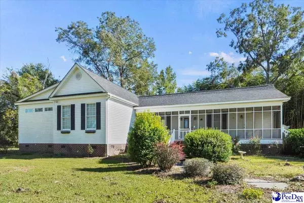 8608 Francis Marion Rd, Scranton, SC 29591