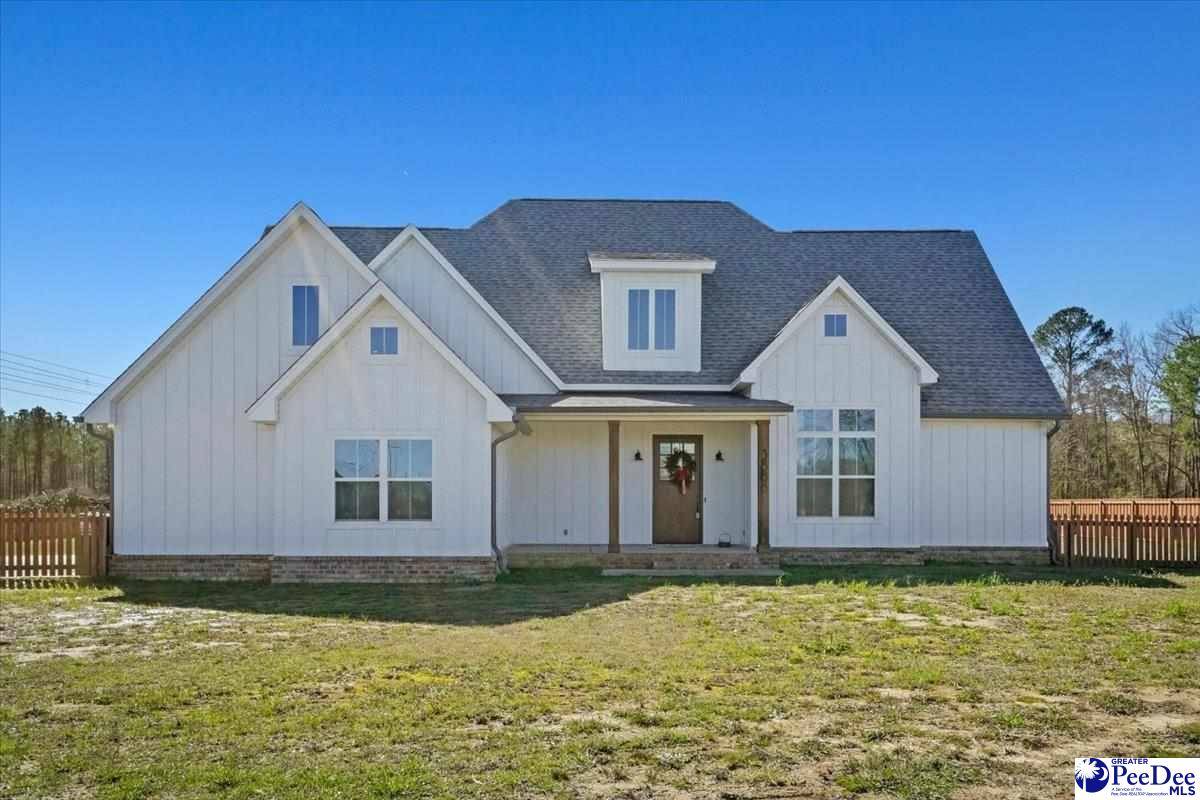 3888 Alligator Rd, Timmonsville, SC 29161