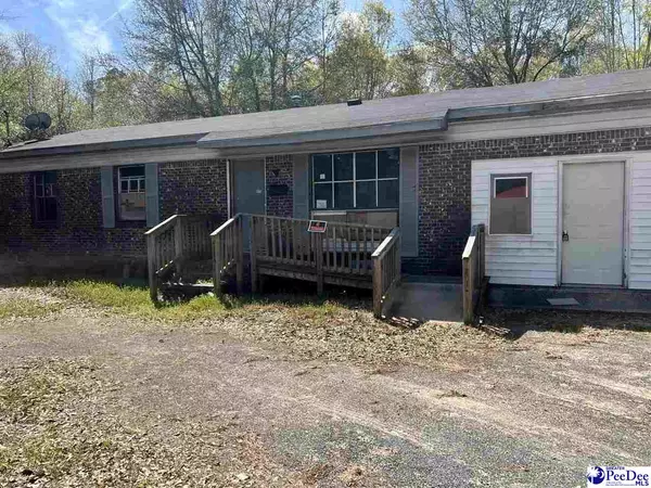 304 Giles St, Kingstree, SC 29556