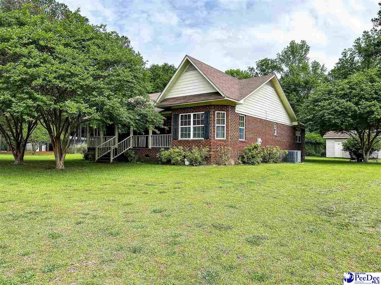 236 Crestview Cir., Timmonsville, SC 29161