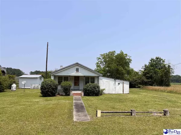 496 Thompson Rd, Hemingway, SC 29554