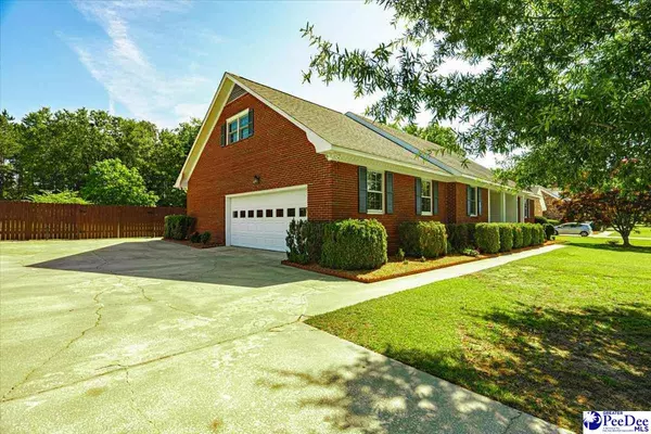 Florence, SC 29501,3517 W Forest Lake Dr