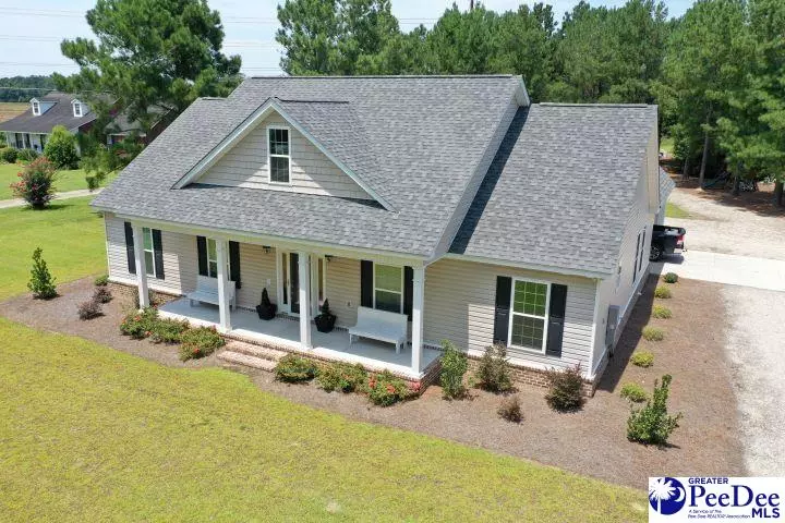 819 McCutcheon Road, Lake City, SC 29560-5628