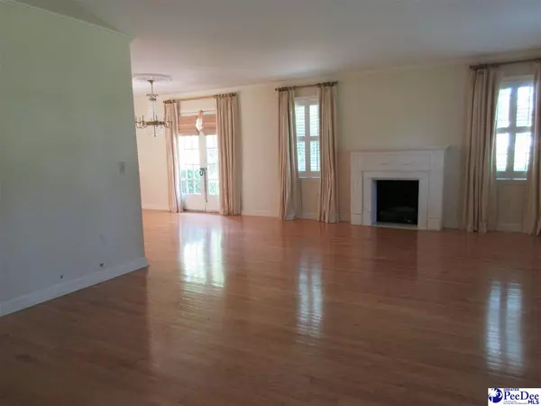 Lake City, SC 29560,207 N Blanding Street