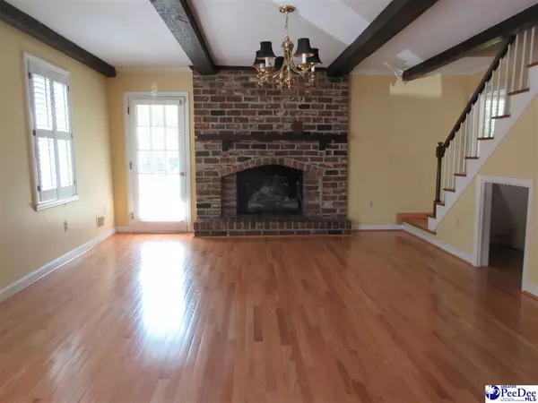 Lake City, SC 29560,207 N Blanding Street