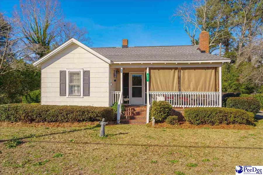 822 W Carolina Avenue, Hartsville, SC 29550