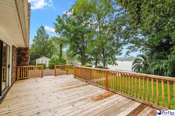 Florence, SC 29501,3361 Lakeshore Dr.