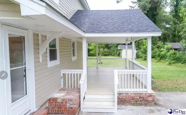 Lake City, SC 29560,203 N Lexington Avenue