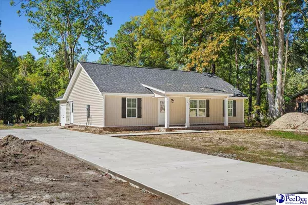 Pamplico, SC 29583,817 Quail Dr