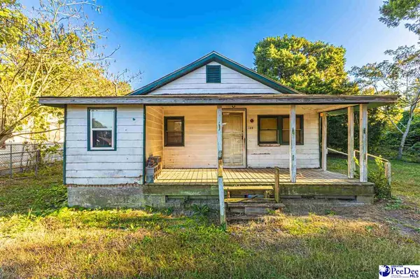 Pamplico, SC 29583,422 E 3rd Ave