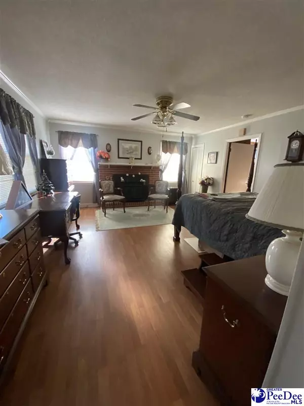 Darlington, SC 29532,1044 Timmonsville Hwy