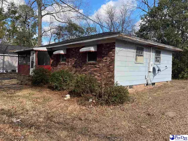 Marion, SC 29571,513 S Pine St