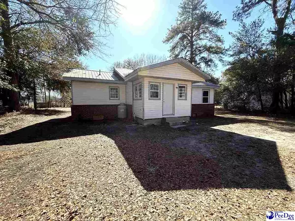 Johnsonville, SC 29555,127 E Marion Street