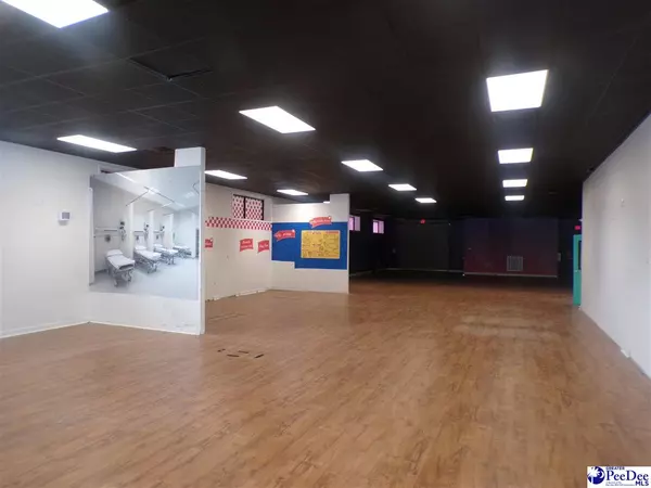 Hartsville, SC 29550-4216,146 W Carolina Ave