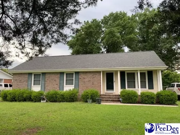 415 Sheffield Dr., Darlington, SC 29532