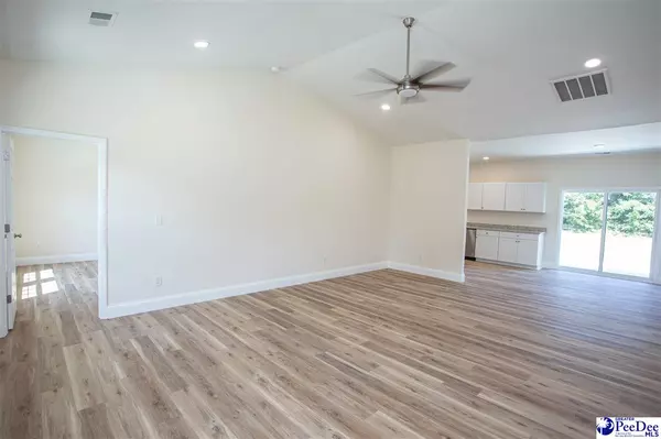 Hartsville, SC 29550,2409 W Billy Farrow Hwy