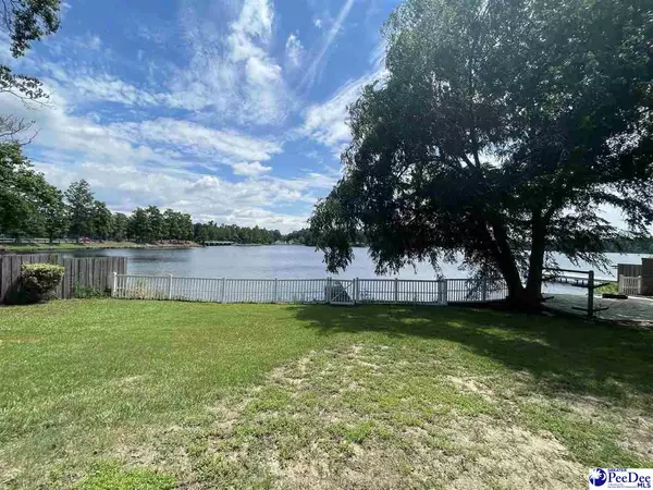 Hartsville, SC 29550,109 Lakeview Blvd