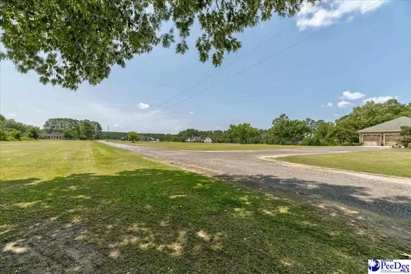 Pamplico, SC 29583,801 W Shirley Road