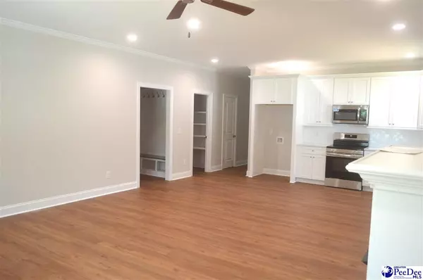 Hartsville, SC 29550,329 W College Avenue