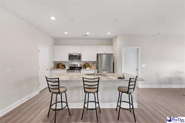 Florene, SC 29501,1501 Summergate Dr