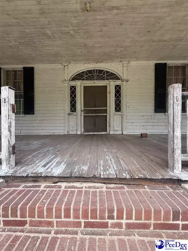 Bishopville, SC 29010-8282,1588 Kelly Bridge Rd